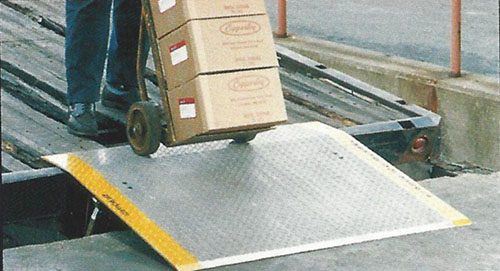 The Best Industrial Dock Plate for Your Loading Dock Facility 1 The Best Industrial Dock Plate for Your Loading Dock Facility industrial dock plate
